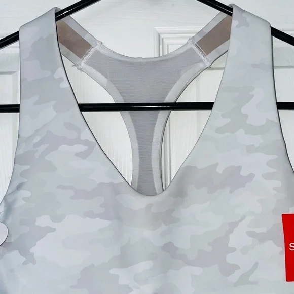 Spanx sports bra (XS) - Picture 3 of 12